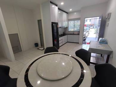 Townhouse Condo For Sale in Kensho Townhouse