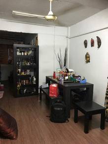 Flat For Sale in Pandan Indah Flat (Rumah Pangsa 610)