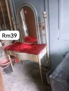 dresser solek