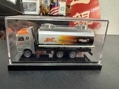 BHP Petrol Tanker Lorry Toy 2018 Limited Edition
