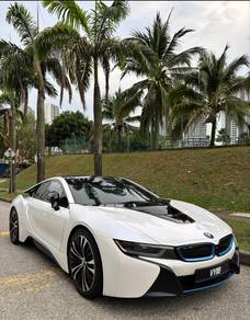 BMW i8 EDRIVE (PLUG-IN HYBRID) in Sri Petaling, KUL