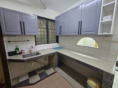 Flat For Rent in Pangsapuri Seri Tanjung