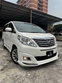 Toyota Alphard in Sungai Besi, KUL