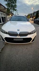 BMW 330i 30i M SPORT in Bandar Puteri Puchong, SGR