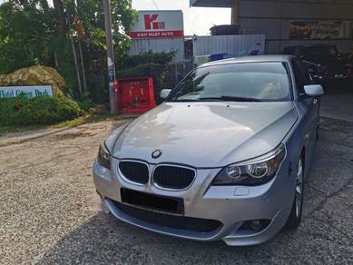 BMW 523i 23i (CBU) in Temerloh, PHG