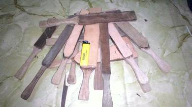 Strop kulit untuk scary sharp knife