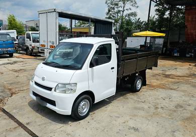 Daihatsu Grandmax Wooden Body Steel Plate