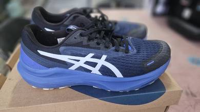 Asics GT-2000 Lite Show