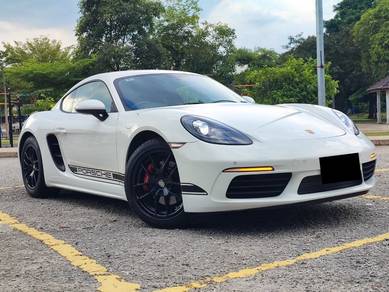 Porsche 718 CAYMAN in Ampang, SGR