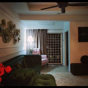 Condominium For Sale in Teratai Mewah Condominium