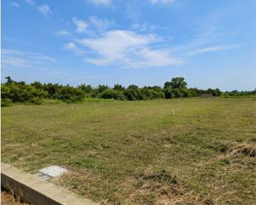 Residential Land in Puchong, SGR