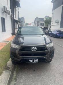 Toyota Hilux E in USJ, SGR