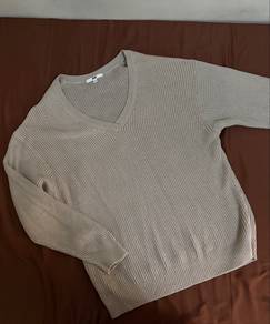 uniqlo knitewear