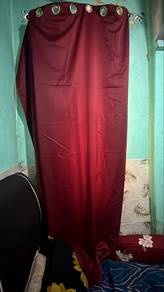 Langsir black out Maroon