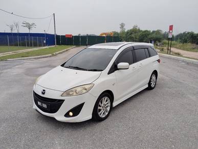 Mazda 5 in Dengkil, SGR
