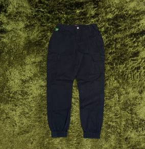 Cargo Pant sz 28.:.