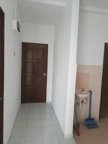Flat For Rent in Taman Pendamar Indah 2 Flat