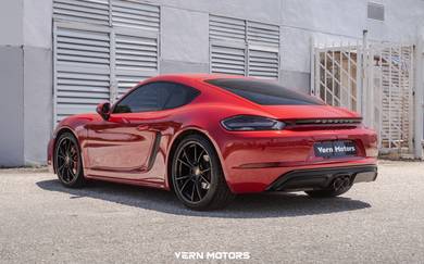 Porsche 718 CAYMAN S in Pandan Jaya, KUL