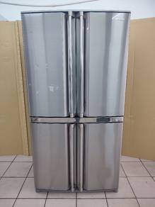 Sharp 4 door fridge 556-Liter