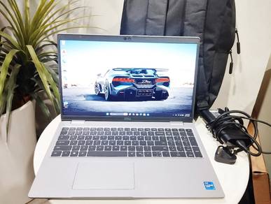 Laptop Dell Intel I7-11th gen 16gb ram touchscreen