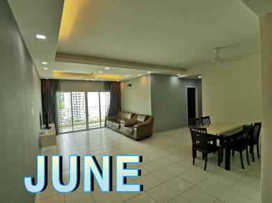 Condominium For Rent in One World 2 (1-Sky)