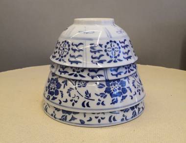 Blue white vintage rice bowl 4