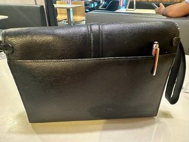 Montblanc Black Leather Clutch Bag+ pen+ card hold