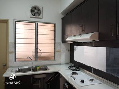 Condominium For Rent in Nilam Puri
