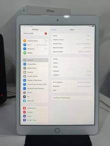 iPad 7 (32GB/ WiFi version)