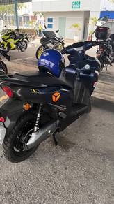 Yadea Velax