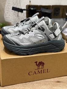 Camel sport shoes