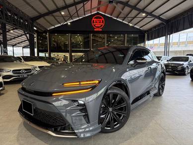 Toyota Crown SPORT Z in Puncak Jalil, SGR