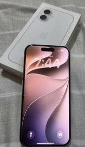 Iphone 16 (256GB-white)
