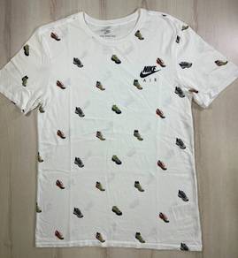 Nike Air White Tee #CZ2 Used