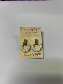old money earring