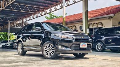 Toyota Harrier PREMIUM in Bachang, MLK