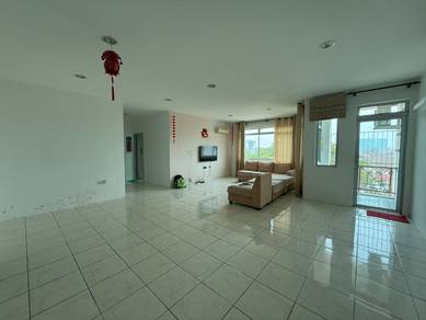 Condominium For Sale in Eden Heights