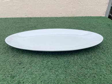 B471  Pinggan Porcelain Plate 34 x 16 cm White