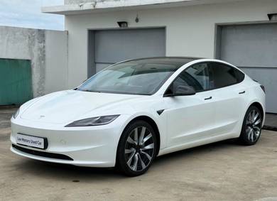 2025 Tesla Model 3 LONG RANGE AWD (ENHANCED AUTOPILOT)