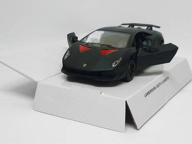 1/36 Diecast Lamborghini sesto elemento - black