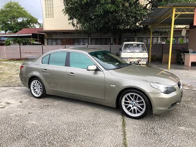 BMW 523i 23i SE in Taiping, PRK