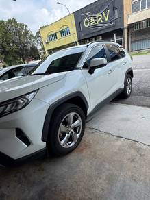 Toyota Rav 4 2.5L in Kajang, SGR