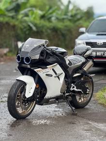 CFMOTO 500SR