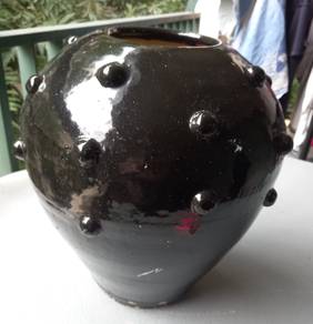 Chinese Black-Glazed Pottery Jar