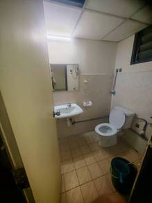 Apartment For Rent in Vista Pinggiran