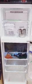 sharp refrigerator 