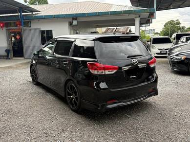 Toyota Wish S in Kuching, SWK