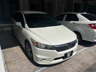 Honda Stream i-VTEC RSZ in Gelugor, PNG