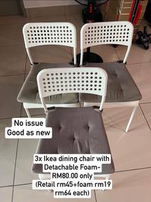 3x  Chairs