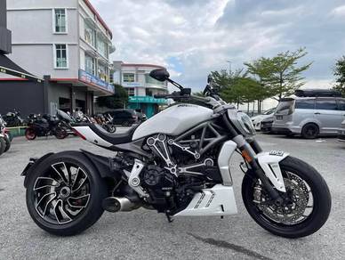 Ducati Diavel